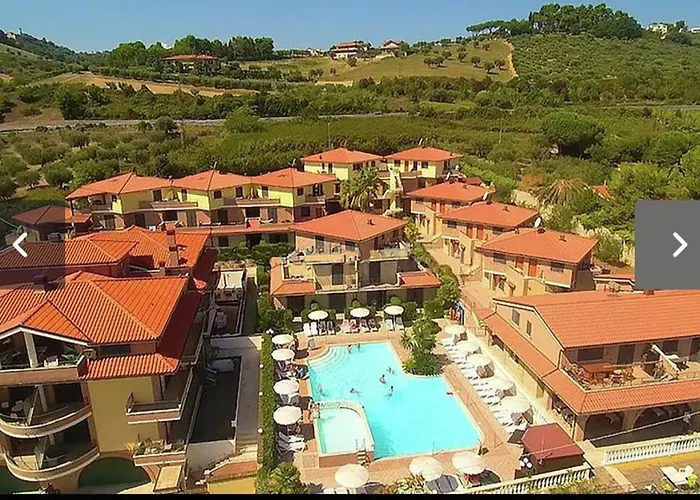 La Finestra Sul Mare Il Borgo Tortoreto